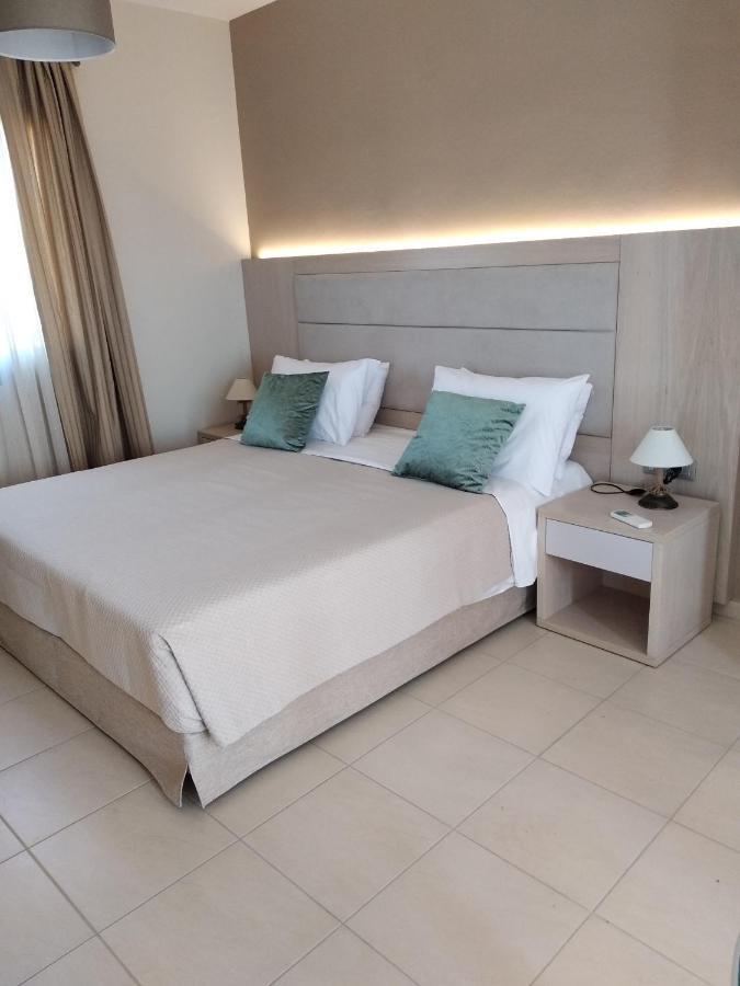 Rita Mare Seafront Villas Heated Pools Gennadi Luaran gambar