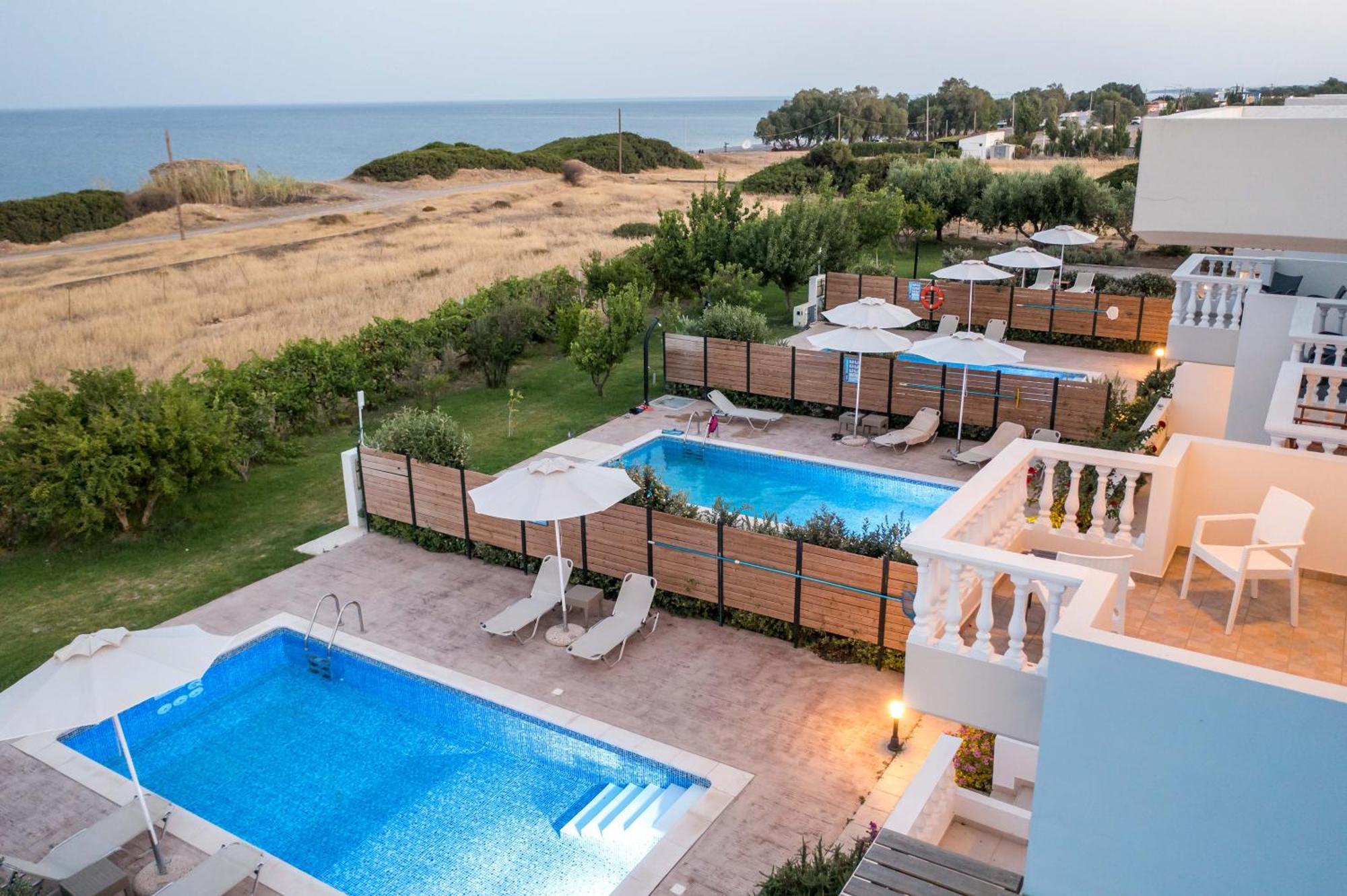 Rita Mare Seafront Villas Heated Pools Gennadi Luaran gambar